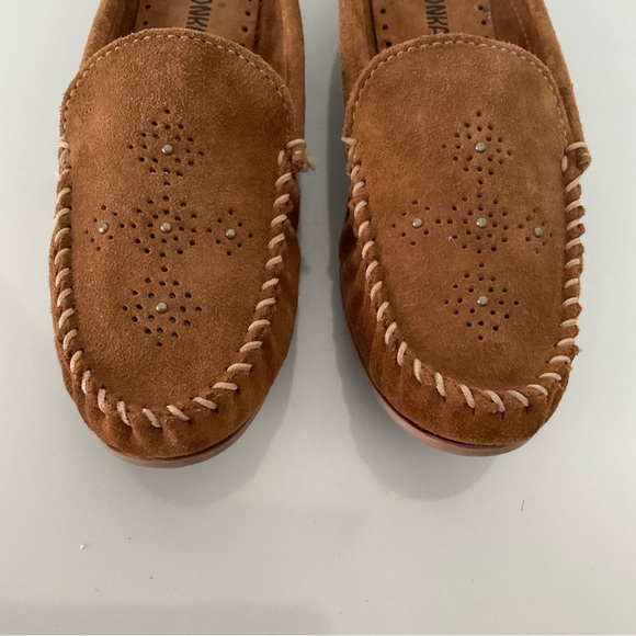 Minnetonka slip-on moccasins - Picture 3 of 8